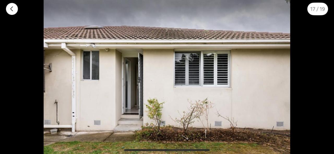 Guest Ensuite 7 Minutes From Airport Melburne Exterior foto